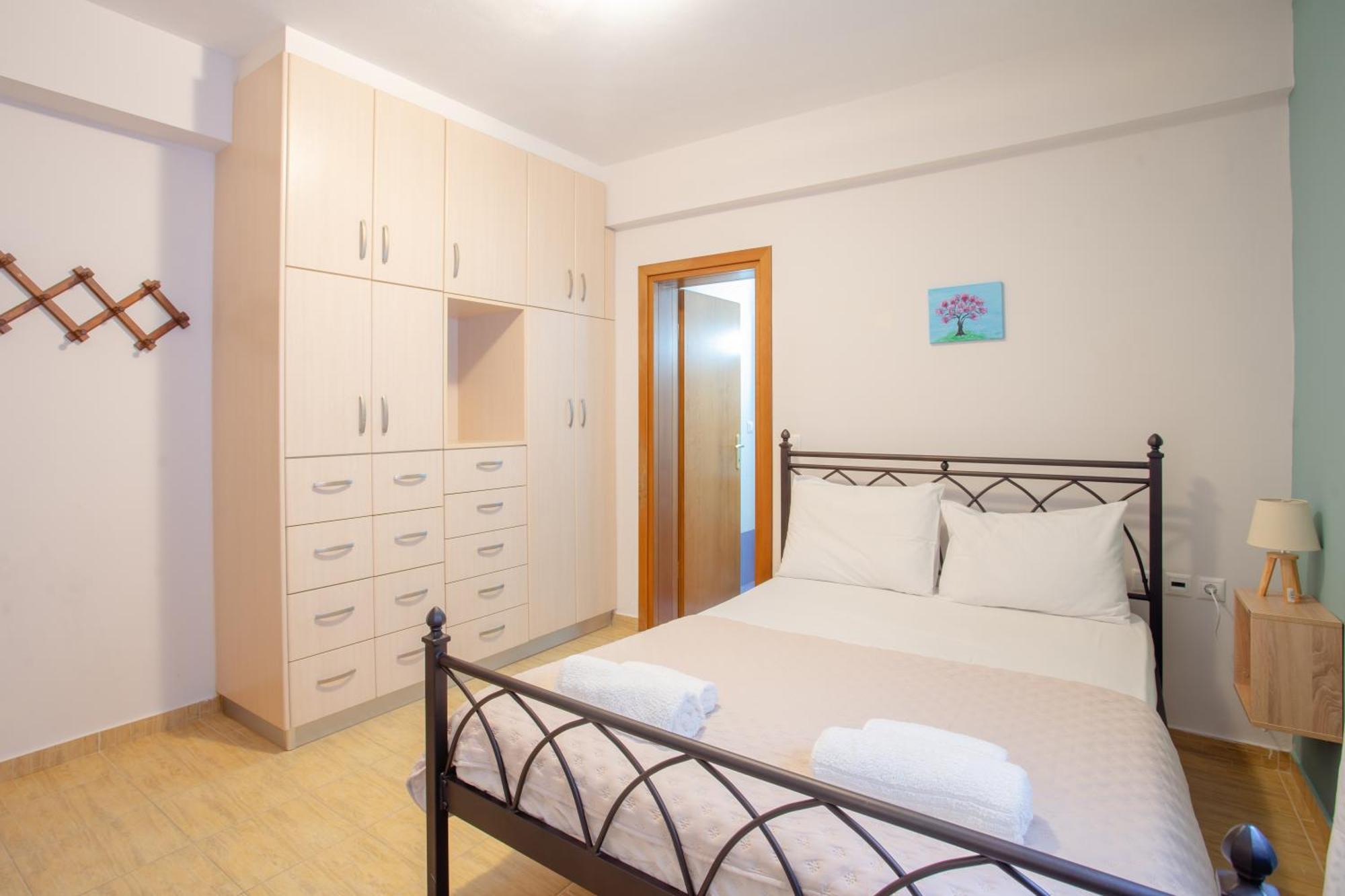 Despina'S House Apartment นีดรี ภายนอก รูปภาพ